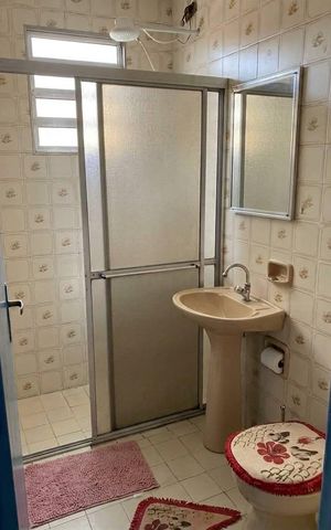 Casa para alugar com 196m², 3 quartos e 4 vagas Casa para alugar com 196m², 3 quartos e 4 vagasBanheiro