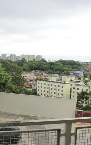 Apartamento para alugar com 56m², 2 quartos e 1 vagaVaranda