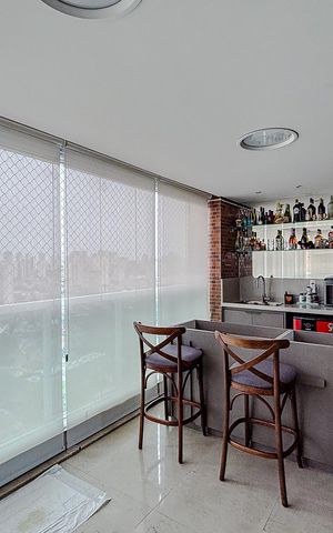 Apartamento à venda com 157m², 3 quartos e 4 vagasVaranda