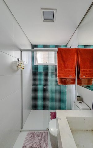 Apartamento à venda com 157m², 3 quartos e 4 vagasBanheiro da Suíte 2