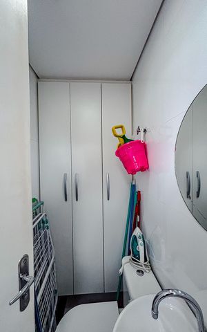 Apartamento à venda com 157m², 3 quartos e 4 vagasBanheiro de serviço