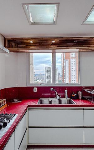 Apartamento à venda com 157m², 3 quartos e 4 vagasCozinha