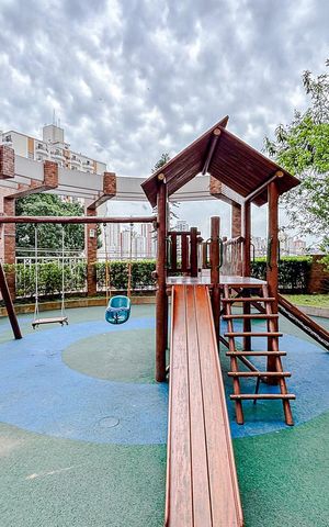 Apartamento à venda com 157m², 3 quartos e 4 vagasÁrea comum - Playground