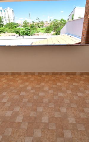 Casa para alugar com 125m², 3 quartos e sem vagaQuarto 1 - Varanda
