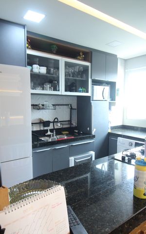 Apartamento à venda com 47m², 2 quartos e 2 vagasCozinha e Área de Serviço