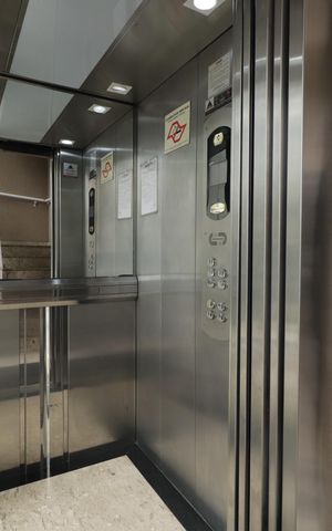 Apartamento para alugar com 60m², 2 quartos e 1 vagaElevador
