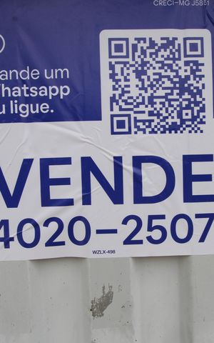 Casa à venda com 170m², 5 quartos e 5 vagasplaca