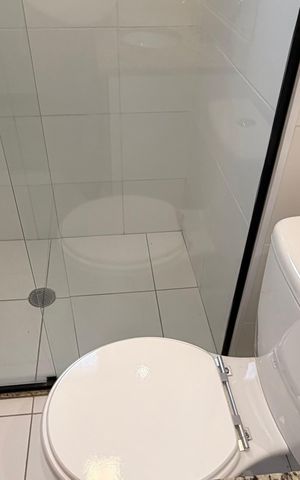 Apartamento para alugar com 50m², 2 quartos e 1 vaga Apartamento para alugar com 50m², 2 quartos e 1 vagaBanheiro suite