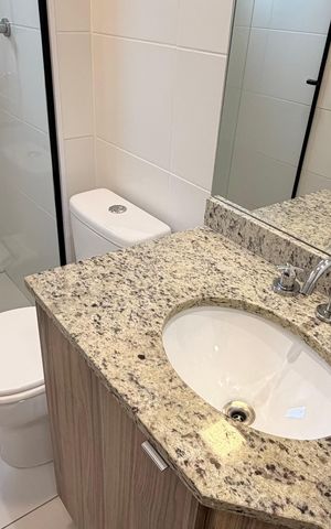Apartamento para alugar com 50m², 2 quartos e 1 vaga Apartamento para alugar com 50m², 2 quartos e 1 vagaBanheiro suite