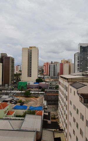 Apartamento à venda com 108m², 2 quartos e 1 vagaSala - Vista