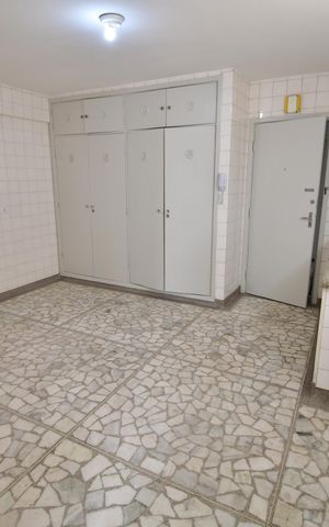 Apartamento à venda com 108m², 2 quartos e 1 vagaCozinha