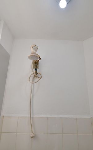 Apartamento à venda com 108m², 2 quartos e 1 vagaBanheiro de serviço