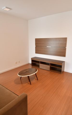 Apartamento à venda com 90m², 1 quarto e 1 vagaSala