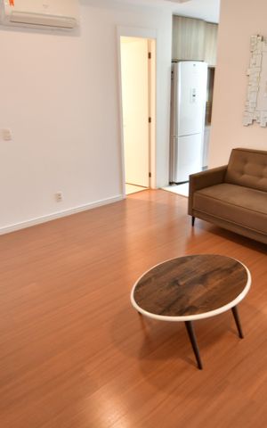 Apartamento à venda com 90m², 1 quarto e 1 vagaSala