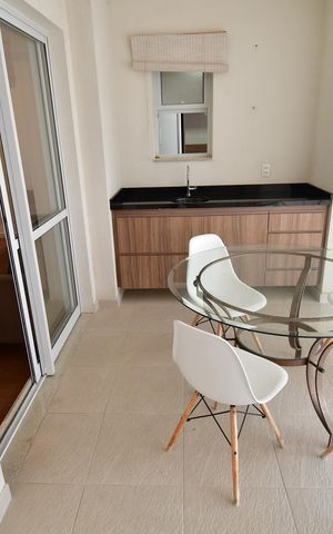 Apartamento à venda com 90m², 1 quarto e 1 vagaSacada