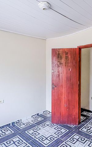 Casa para alugar com 80m², 2 quartos e 1 vaga Casa para alugar com 80m², 2 quartos e 1 vagaQuarto 1