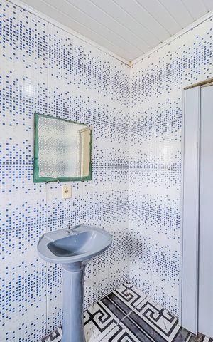 Casa para alugar com 80m², 2 quartos e 1 vaga Casa para alugar com 80m², 2 quartos e 1 vagaBanheiro