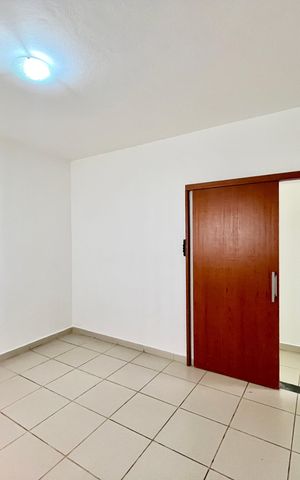 Casa para alugar com 252m², 6 quartos e 3 vagas