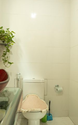 Casa para alugar com 160m², 3 quartos e 2 vagas Casa para alugar com 160m², 3 quartos e 2 vagasBanheiro Social