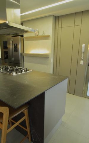 Apartamento para alugar com 167m², 3 quartos e 3 vagasCozinha 