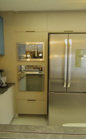 Apartamento para alugar com 167m², 3 quartos e 3 vagasCozinha 