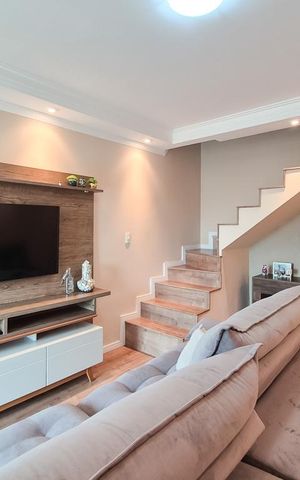 Casa para alugar com 220m², 3 quartos e 2 vagas Casa para alugar com 220m², 3 quartos e 2 vagasSala