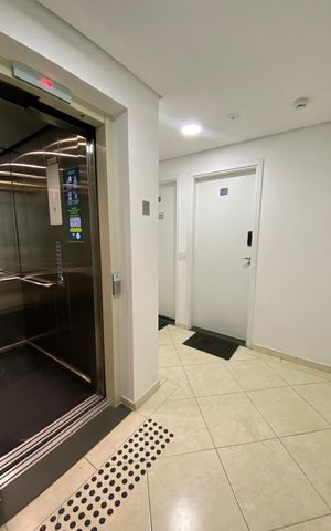 Apartamento para alugar com 45m², 2 quartos e 1 vagaElevador