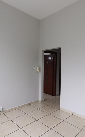 Casa para alugar com 110m², 3 quartos e 1 vagaSala