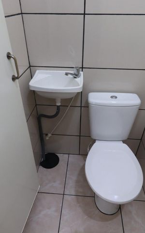 Casa para alugar com 110m², 3 quartos e 1 vagaBanheiro