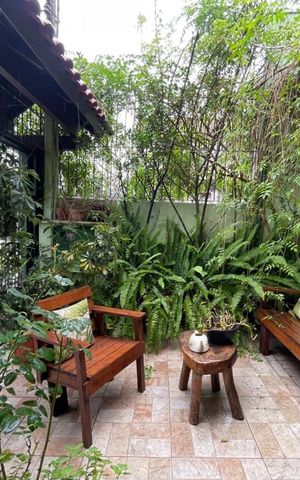 Casa à venda com 280m², 4 quartos e sem vaga