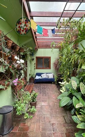 Casa à venda com 280m², 4 quartos e sem vaga