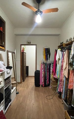 Casa à venda com 280m², 4 quartos e sem vaga