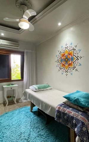 Casa à venda com 280m², 4 quartos e sem vaga