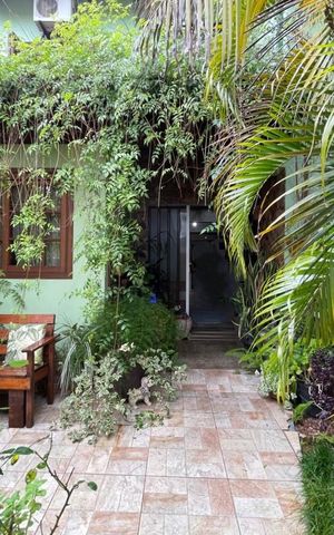 Casa à venda com 280m², 4 quartos e sem vaga