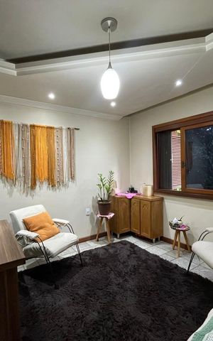 Casa à venda com 280m², 4 quartos e sem vaga