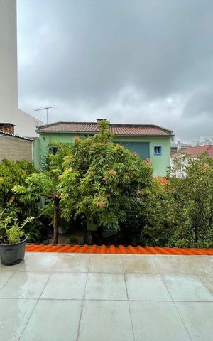 Casa à venda com 280m², 4 quartos e sem vaga