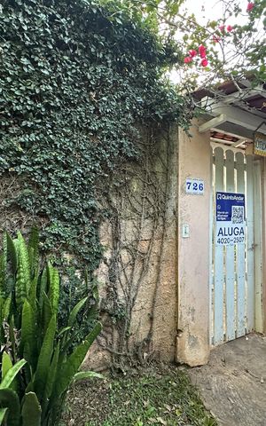Casa de condomínio para alugar com 225m², 3 quartos e 2 vagasFachada
