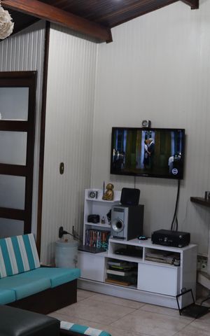 Casa de condomínio para alugar com 225m², 3 quartos e 2 vagasSala