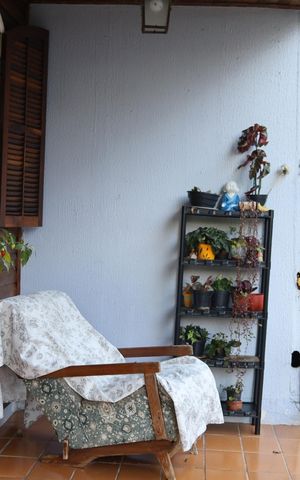 Casa de condomínio para alugar com 225m², 3 quartos e 2 vagasVaranda