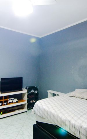 Casa à venda com 335m², 5 quartos e 3 vagasEdícula