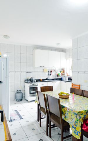 Casa à venda com 335m², 5 quartos e 3 vagasCozinha