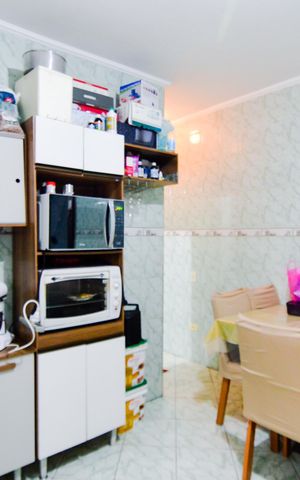 Casa à venda com 335m², 5 quartos e 3 vagasEdícula
