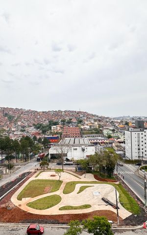 Apartamento à venda com 49m², 2 quartos e 1 vaga Apartamento à venda com 49m², 2 quartos e 1 vagaVista da Sacada