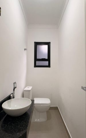 Casa à venda com 159m², 3 quartos e 2 vagas Casa à venda com 159m², 3 quartos e 2 vagasLavabo