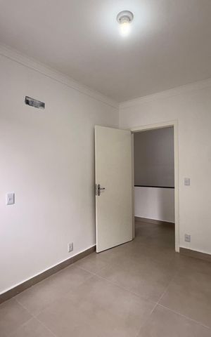 Casa à venda com 159m², 3 quartos e 2 vagas Casa à venda com 159m², 3 quartos e 2 vagasQuarto 2