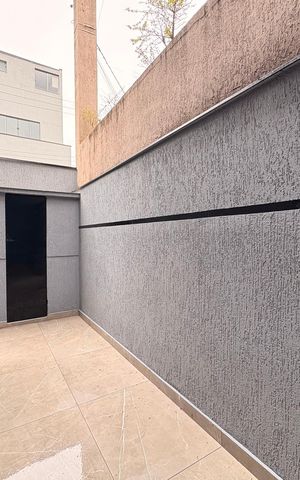 Casa à venda com 159m², 3 quartos e 2 vagas Casa à venda com 159m², 3 quartos e 2 vagasQuintal