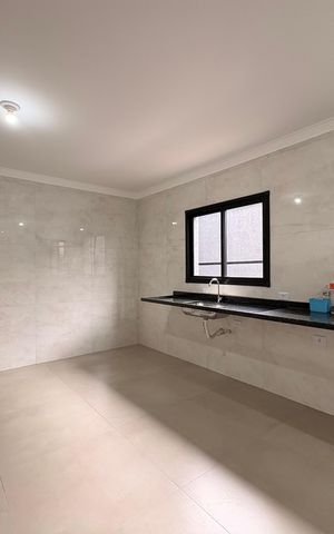 Casa à venda com 159m², 3 quartos e 2 vagas Casa à venda com 159m², 3 quartos e 2 vagasCozinha