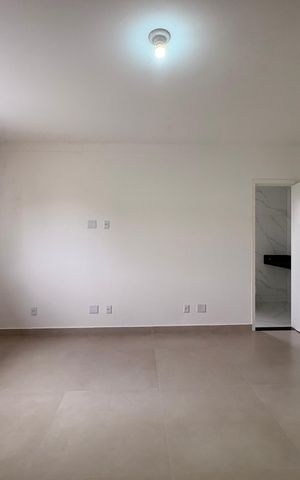 Casa à venda com 159m², 3 quartos e 2 vagas Casa à venda com 159m², 3 quartos e 2 vagasSuite