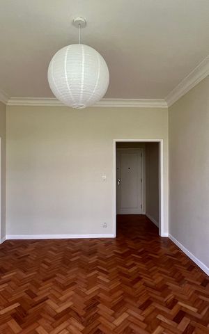 Apartamento para alugar com 80m², 2 quartos e 1 vaga