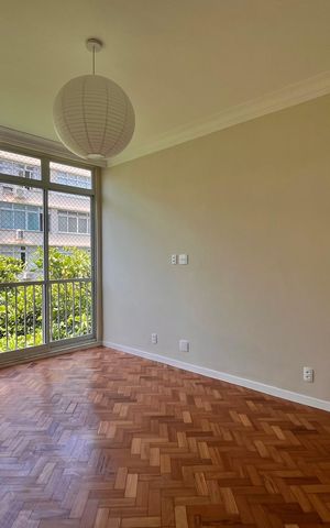 Apartamento para alugar com 80m², 2 quartos e 1 vaga